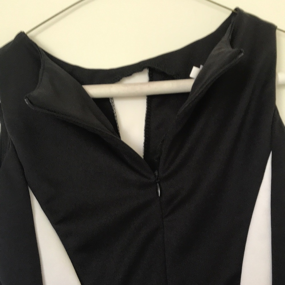 Black and White Mini Dress NWOT - Picture 4 of 5